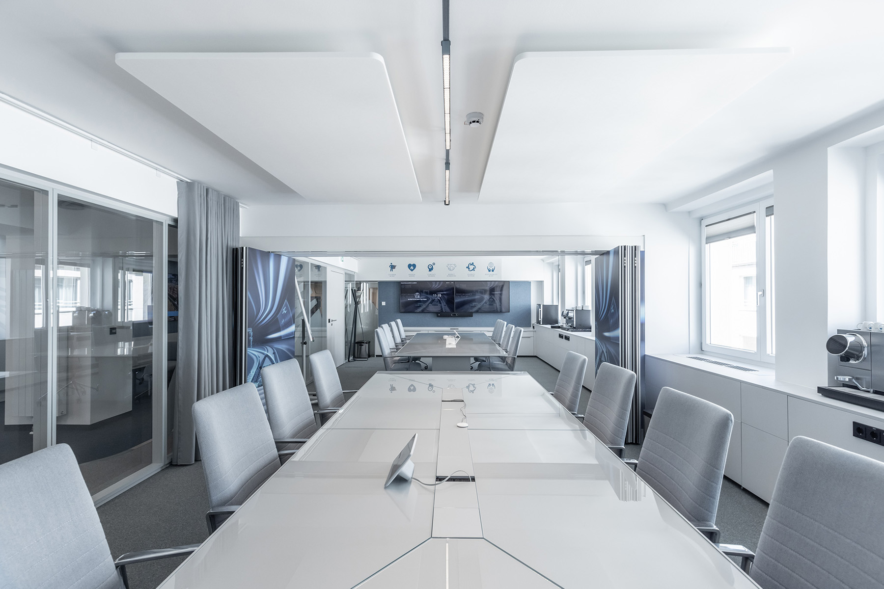 Voestalpine_Railway_Systems_Wien_04